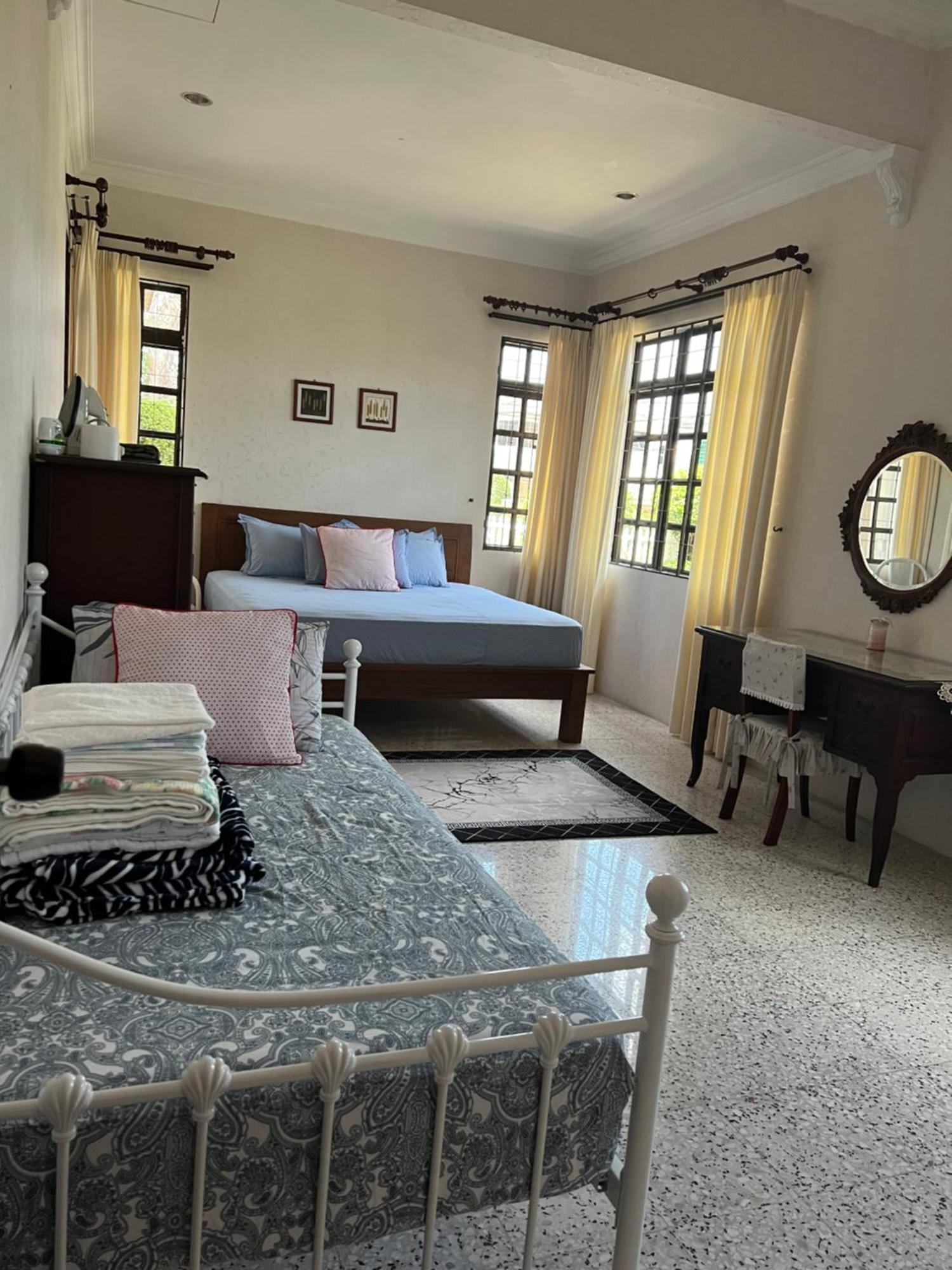 Homestay Naura Roomstay *