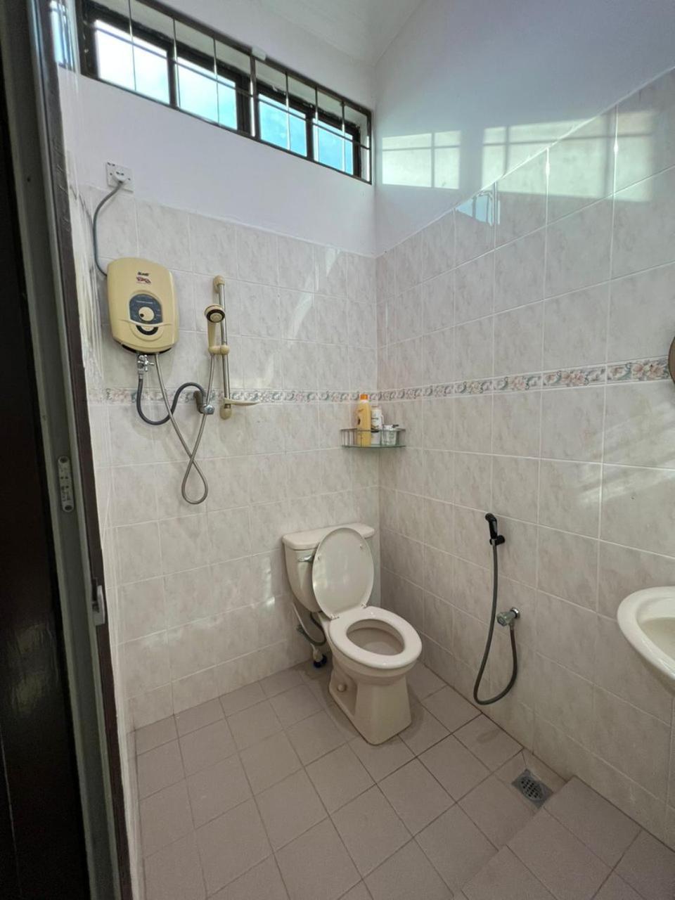Naura Roomstay Sungai Petani